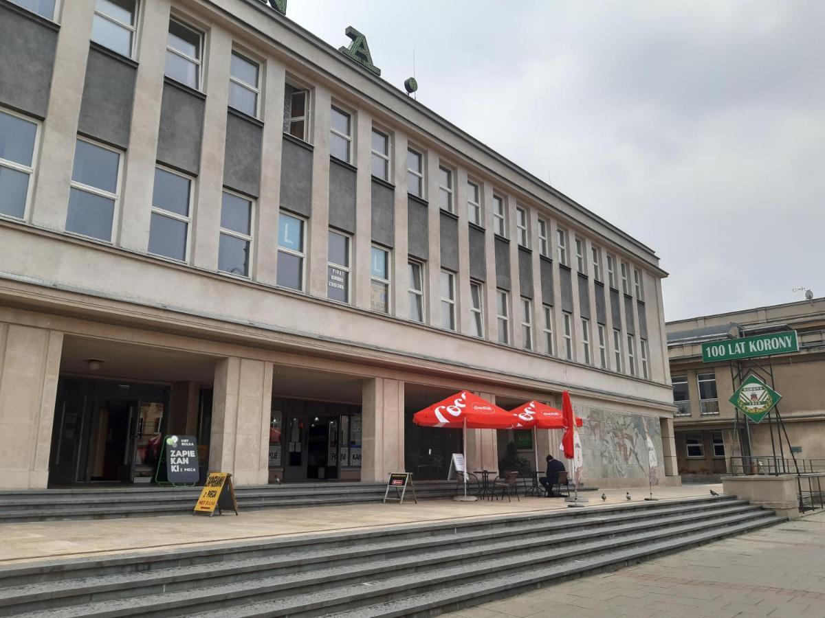 Pokoje Goscinne Korona Cracovia Exterior foto